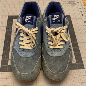 Air Max 1 Denim (worn)